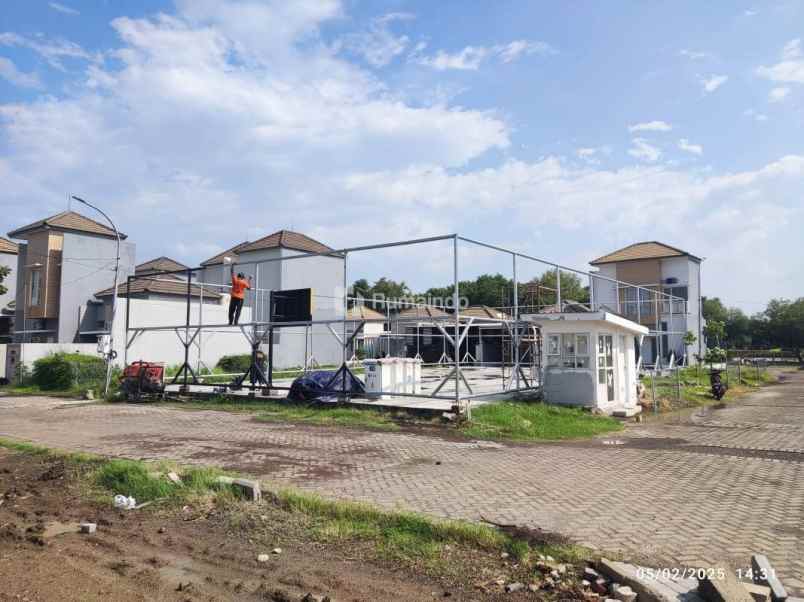 dijual rumah strategis mewah dan nyaman