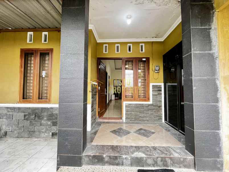dijual rumah sumberadi