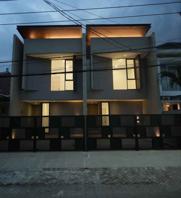 dijual rumah sutorejo prima indah utara