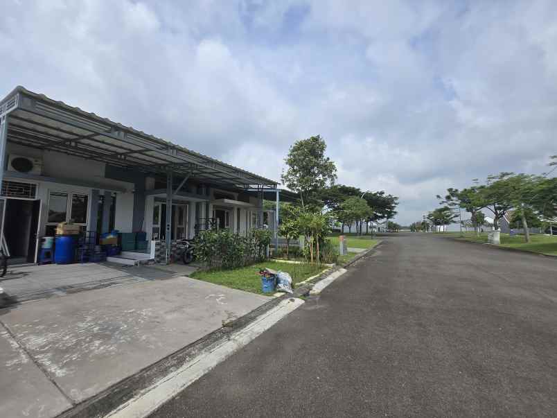dijual rumah suvarna sutera cluster
