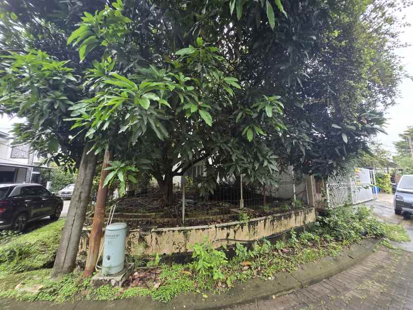 dijual rumah talaga bestari cluster