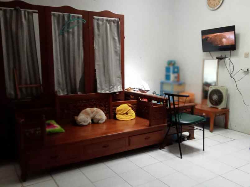 dijual rumah taman cibaduyut indah