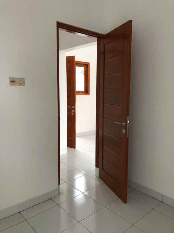 dijual rumah tamanmartani