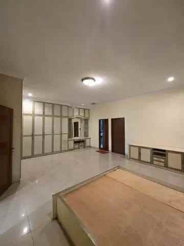 dijual rumah tebet timur