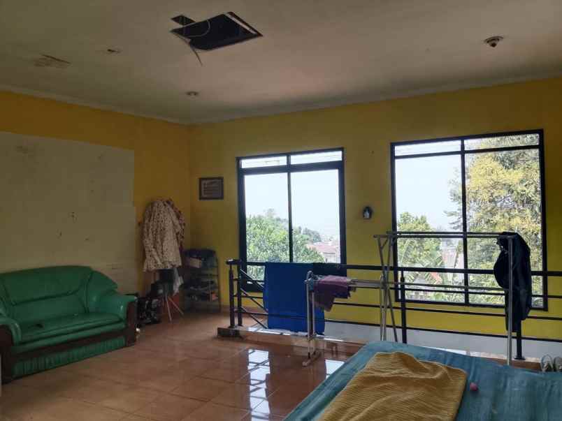 dijual rumah terusan padasuka babakan