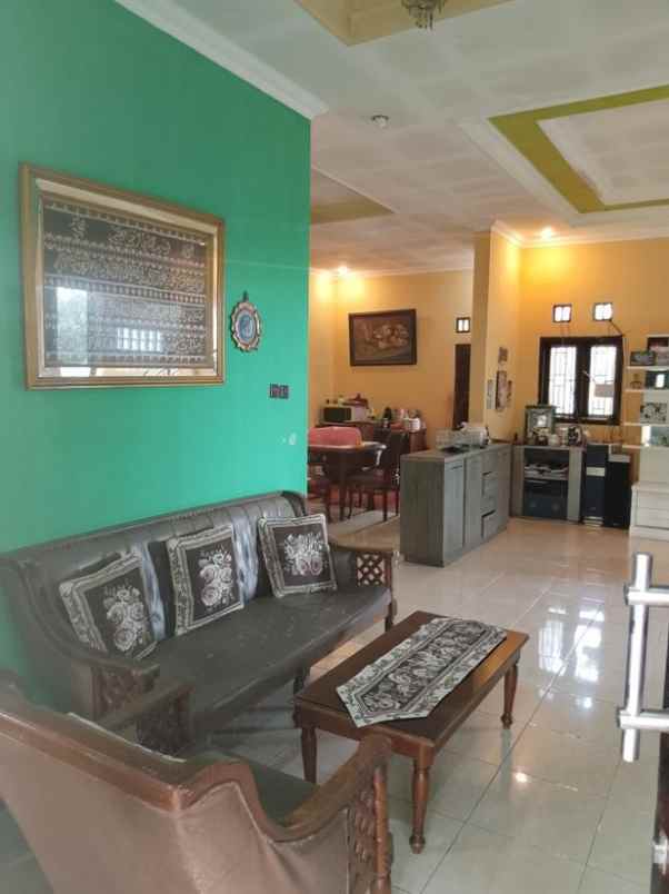 dijual rumah terusan padasuka babakan