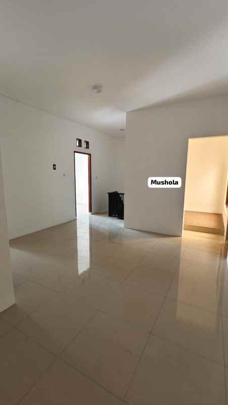 dijual rumah the gayungsari