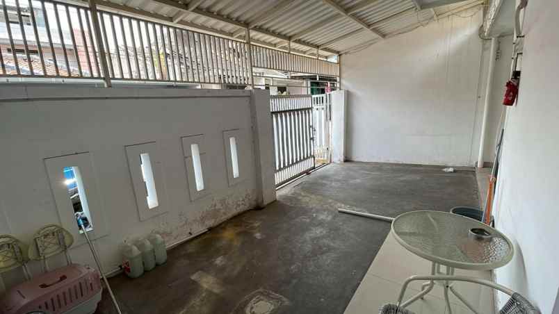 dijual rumah tinggal cijerah