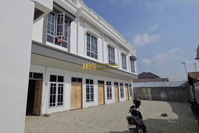 dijual rumah townhouse krakatau luxe