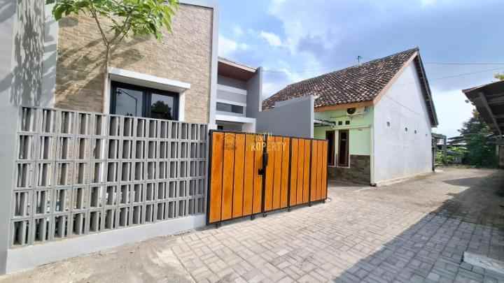 dijual rumah trihanggo gamping sleman