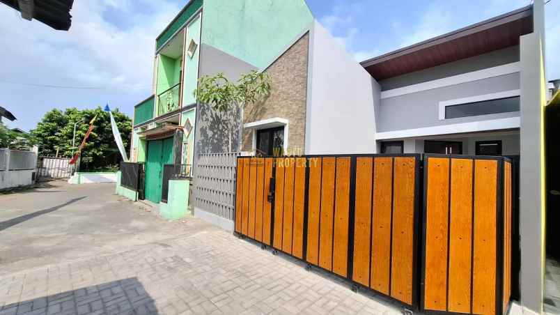dijual rumah trihanggo gamping sleman