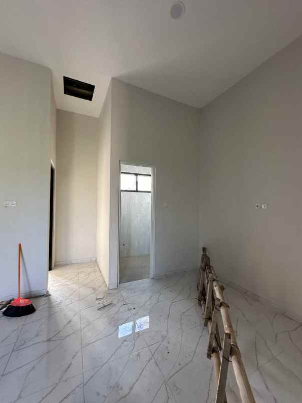 dijual rumah tunjungsekar lowokwaru