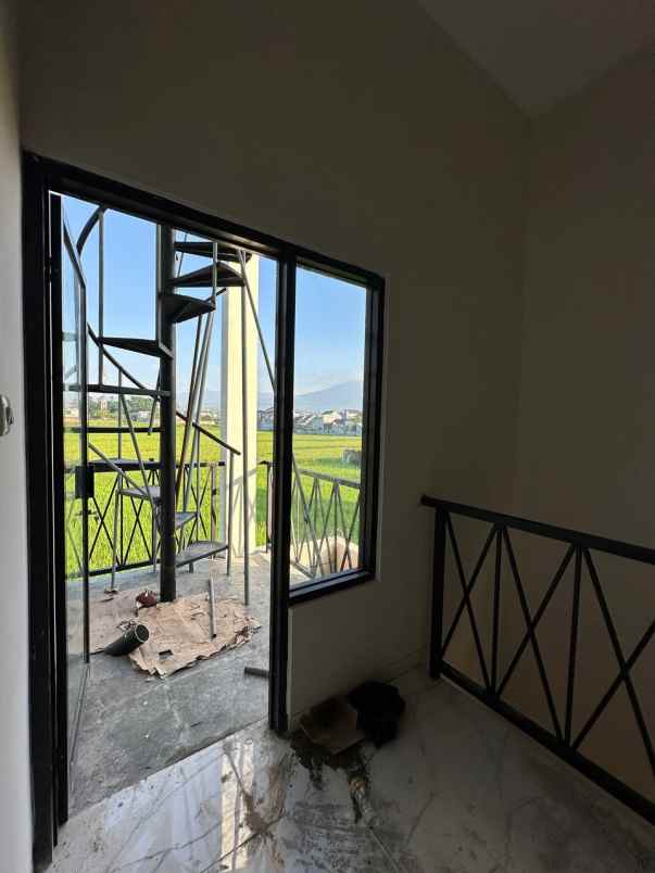 dijual rumah tunjungsekar lowokwaru