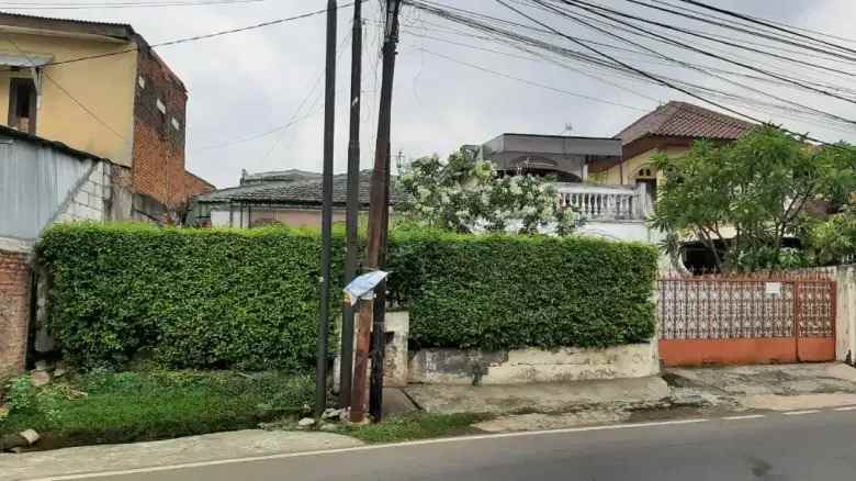 dijual rumah usaha pinggir jalan lokasi cipinang besar