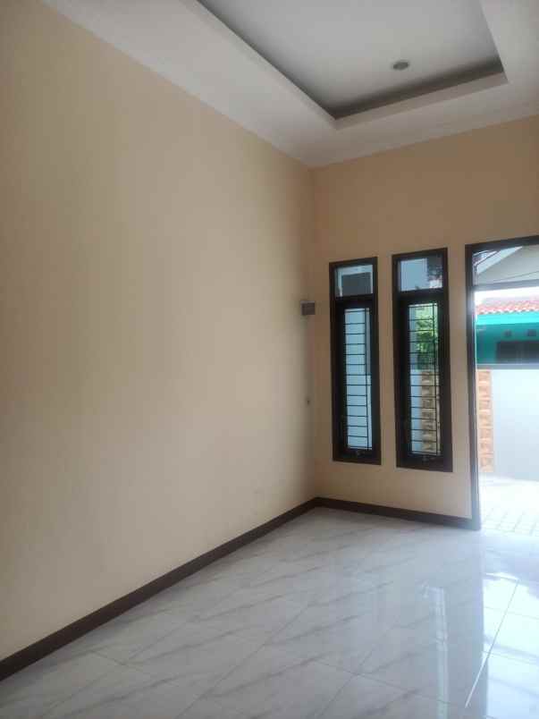 dijual rumah villa mutiara gading 1 bekasi