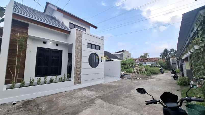 dijual rumah wirokerten banguntapan