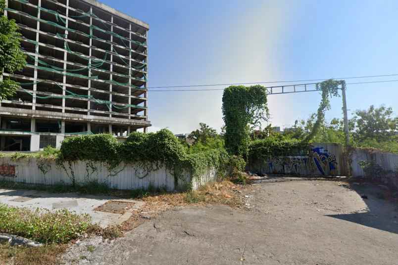 dijual tanah jl dr ir h soekarno merr