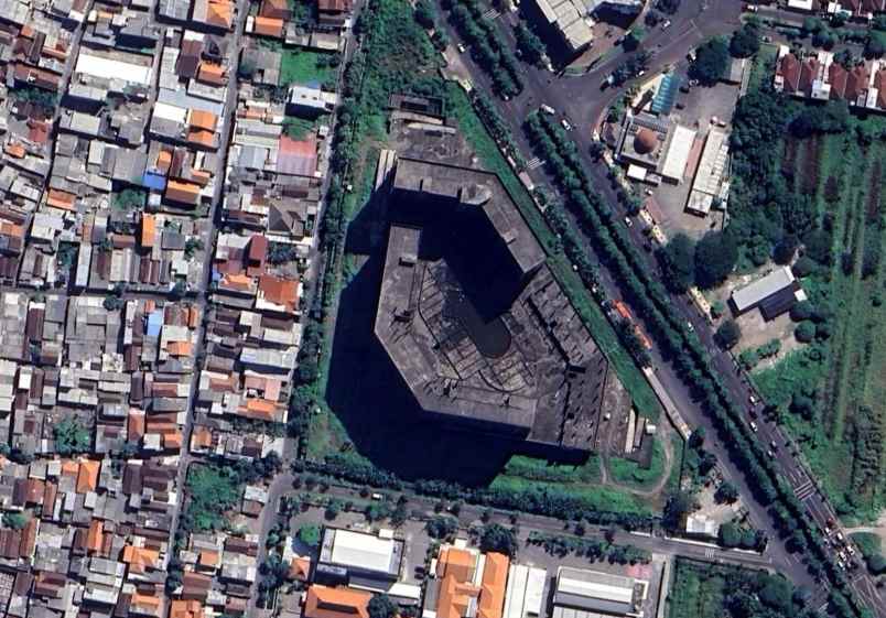 dijual tanah jl dr ir h soekarno merr