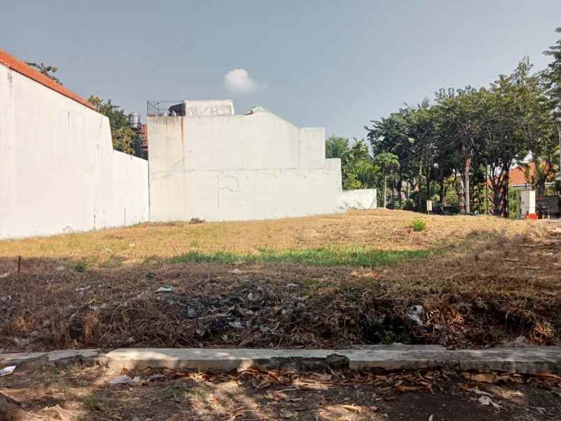 dijual tanah jl nginden intan nginden