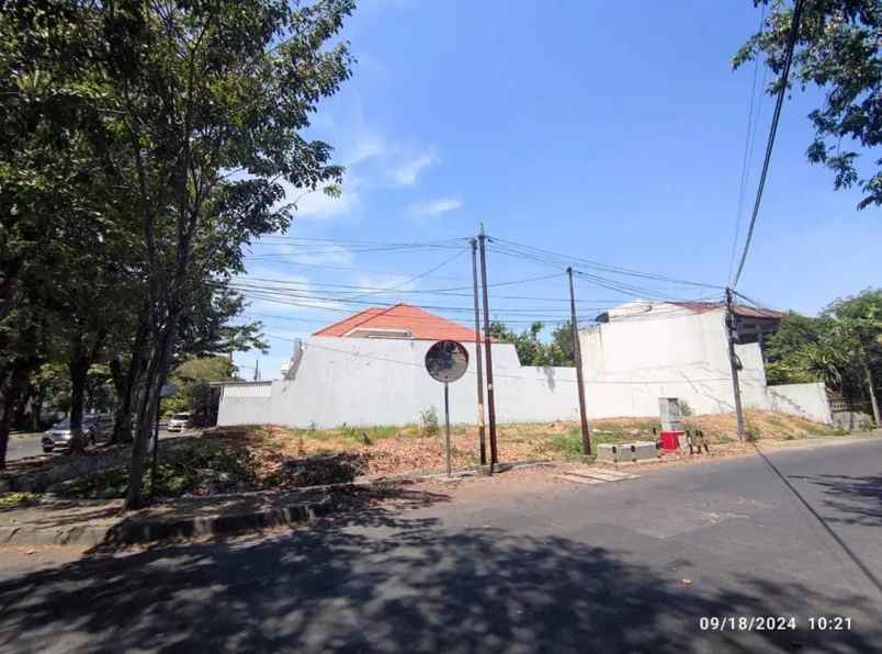 dijual tanah jl nginden intan nginden