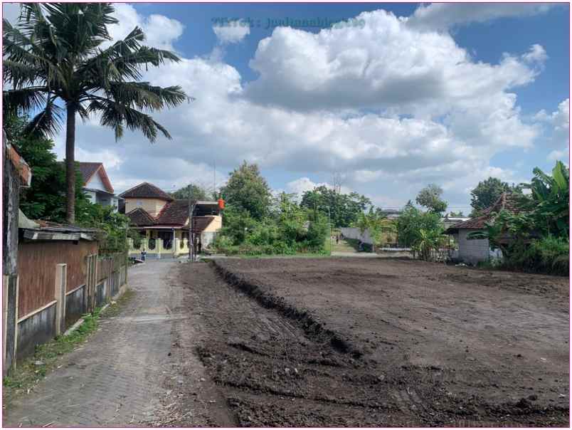 dijual tanah kaliurang km 9 5
