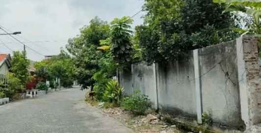 dijual tanah tenggilis barat