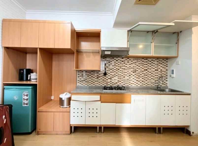 dijual unit furnish elegan apartemen waterplace