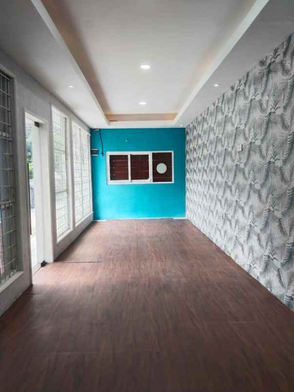 dikontrakkan tempat usaha di wilayah menteng dalam