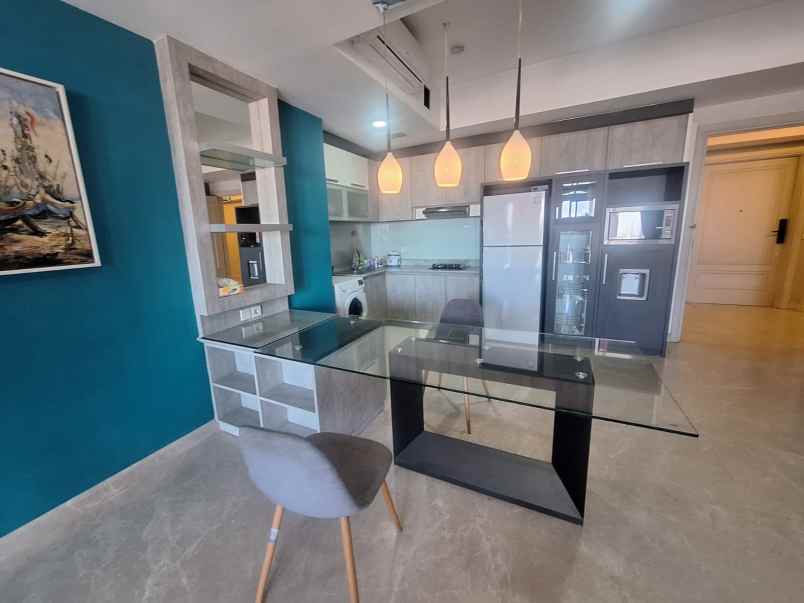 disewakan apartemen the peak residence lt 22