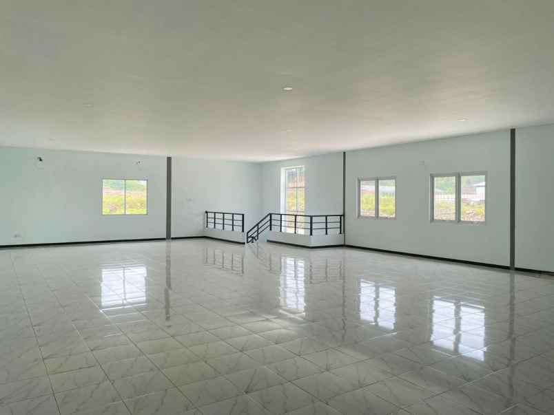 disewakan gudang di semarang