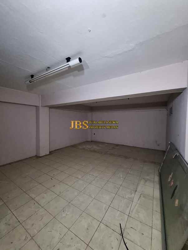 disewakan ruko gudang kantor jalan krakatau ujung dekat