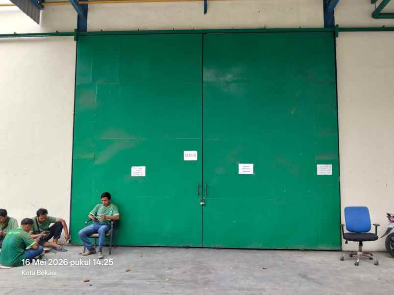 disewakan ruko gudang kantor medan satria bekasi barat