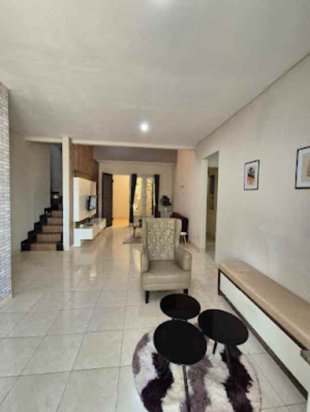 disewakan ruko gudang kantor pakuwon city laguna regency