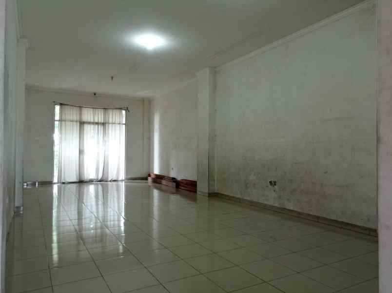 disewakan ruko gudang kantor slipi palmerah jakarta barat