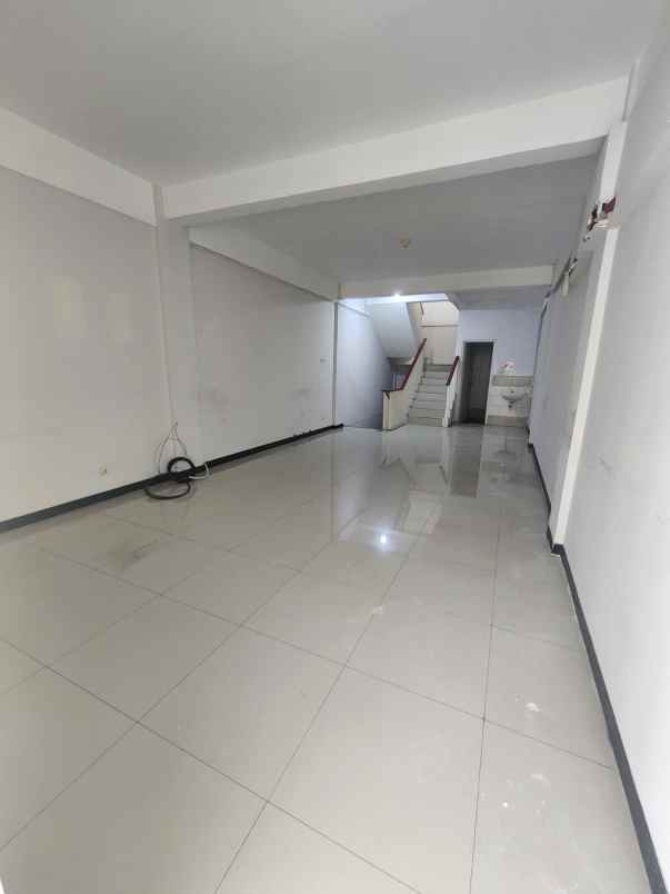 disewakan ruko section one rungkut industri