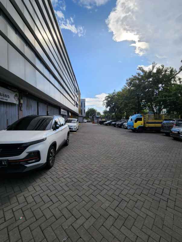 disewakan ruko semut square