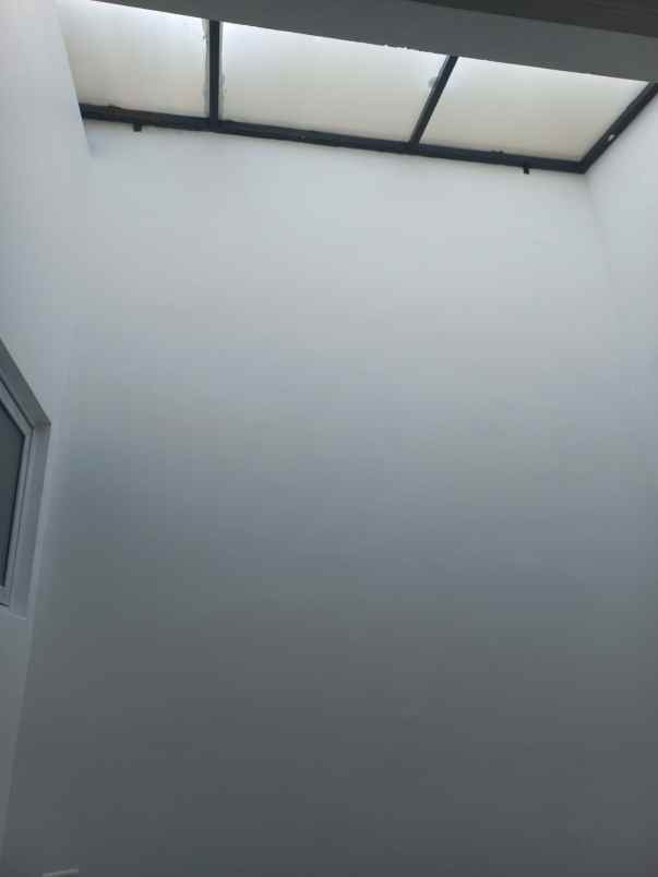 disewakan rumah cluster thames jgc jakarta