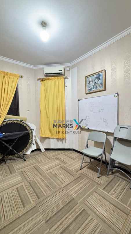 disewakan rumah di dharmahusada mas full furnished
