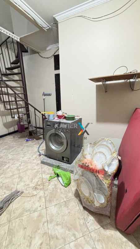 disewakan rumah di dharmahusada mas full furnished
