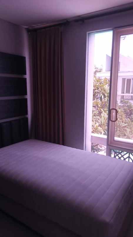 disewakan rumah grand pakuwon tandes