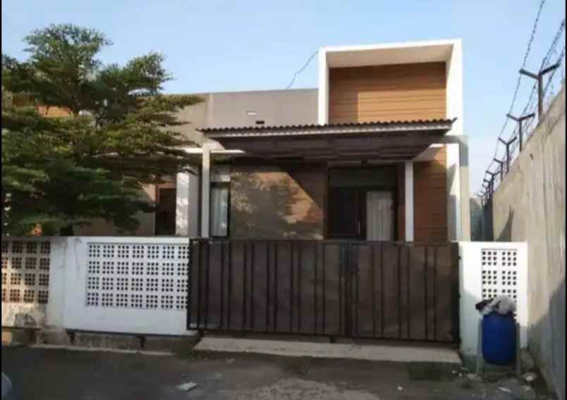 disewakan rumah komplek pesona ciwastra