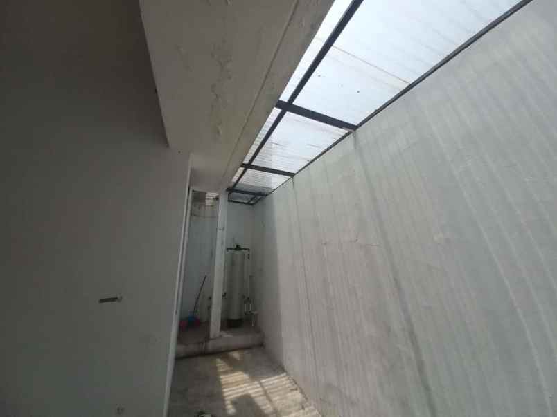 disewakan rumah komplek pesona ciwastra