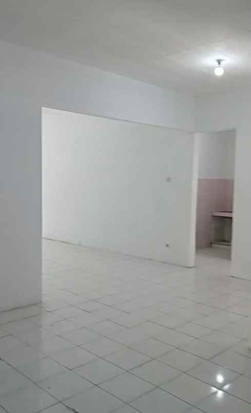 disewakan rumah kutisari indah