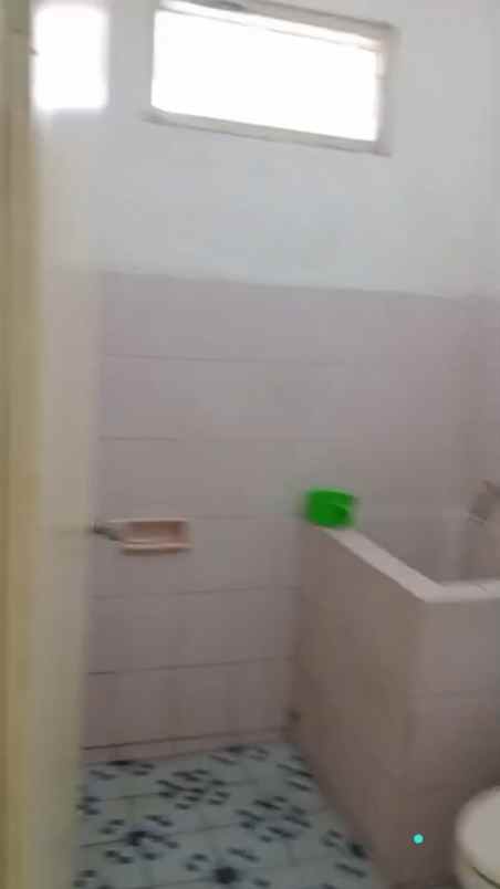 disewakan rumah kutisari indah