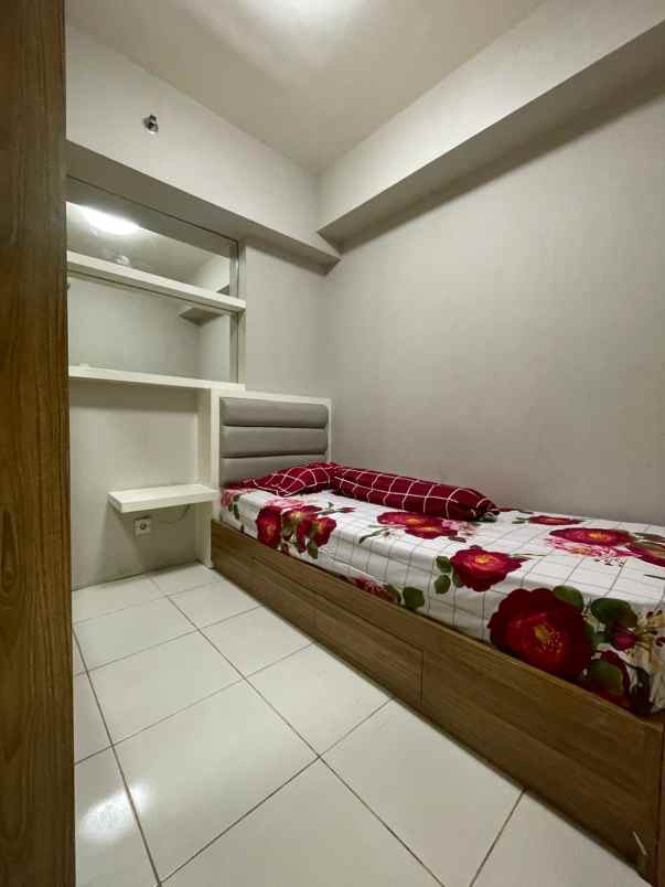 educity stanford full furnish unit 2006