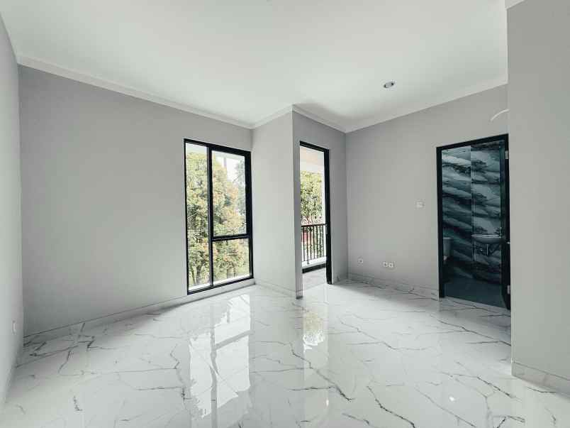 for sale rumah siap huni minimalis di graha bintaro