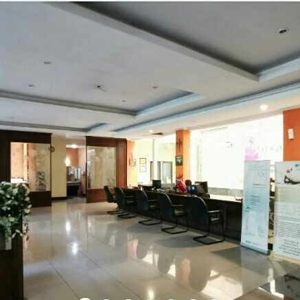 gedung komersil 3 lantai mainroad supratman bandung