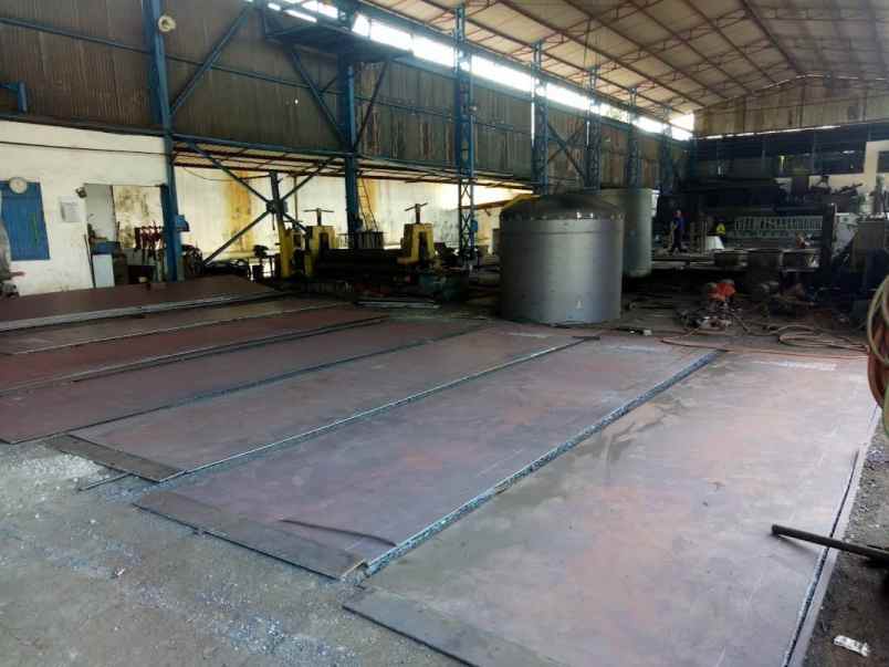 gudang eks workshop area raya waru gedangan strategis