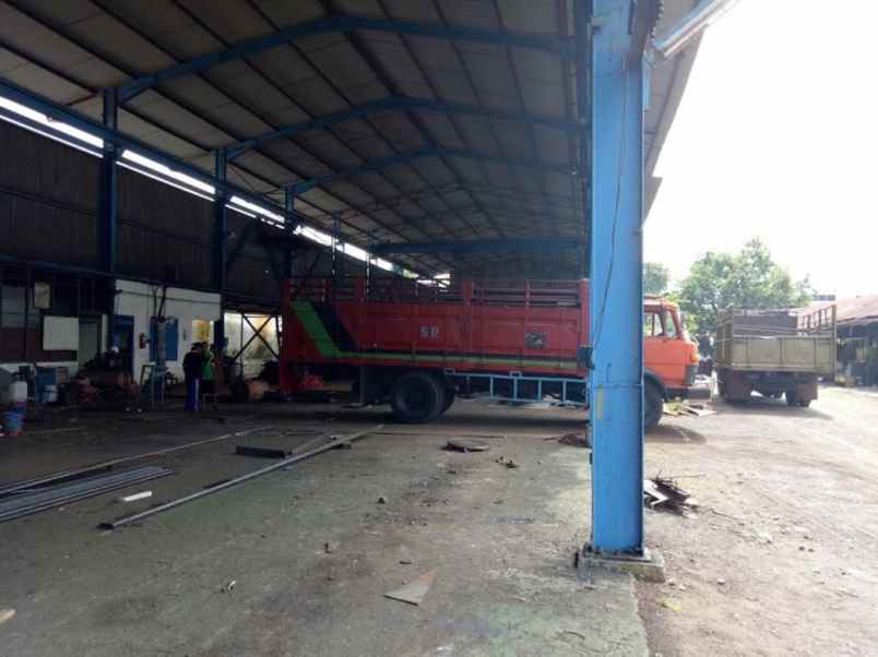 gudang eks workshop area raya waru gedangan strategis