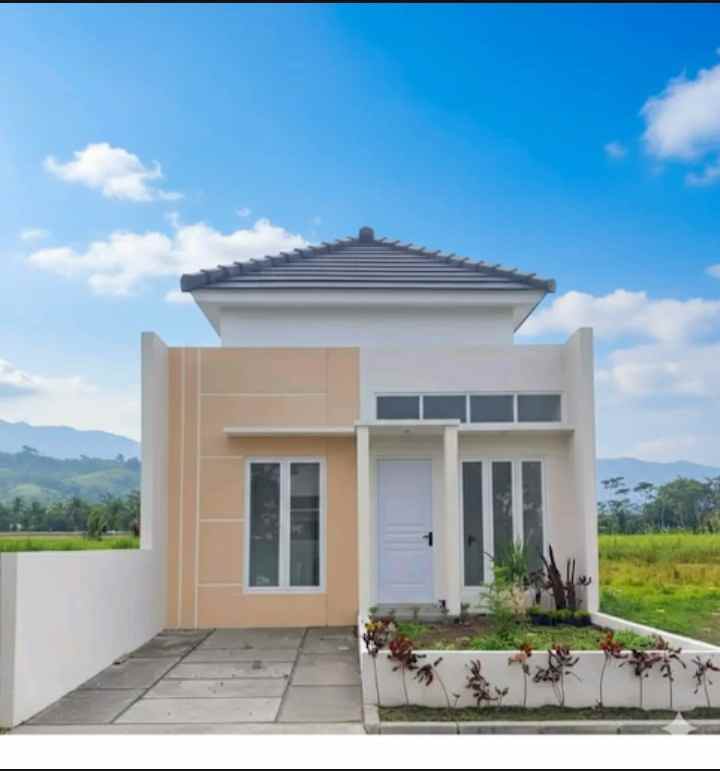 hunian mewah exclusive 15 menit dari kota malang